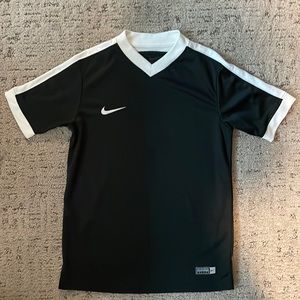 Boys Nike Soccer Jersey - Small